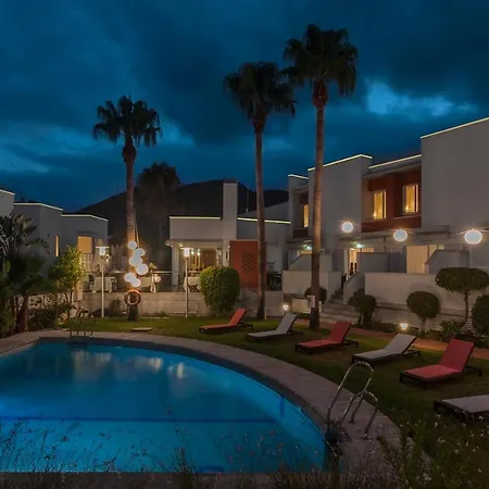 La Buganvilla Apartahotel San José