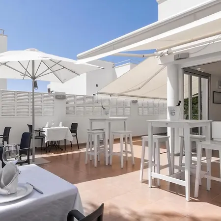 La Buganvilla Apartahotel San José
